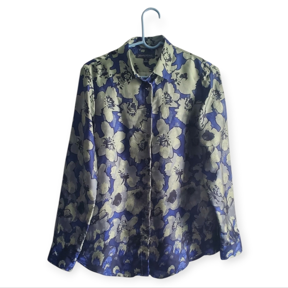 Banana Republic Navy and Green Floral Button-Down Shirt